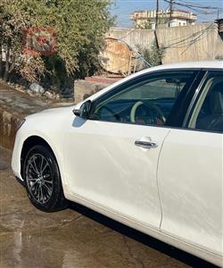 تۆیۆتا کامری